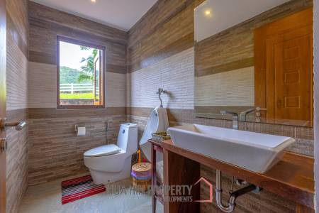 Amazing 5 Bedroom Luxury Villa on 4 Rai of Land