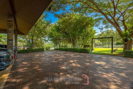 Amazing 5 Bedroom Luxury Villa on 4 Rai of Land