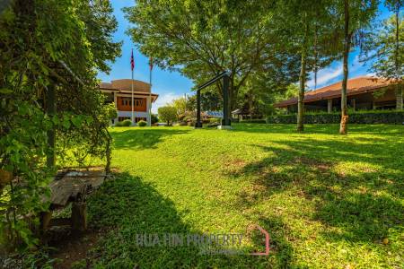 Amazing 5 Bedroom Luxury Villa on 4 Rai of Land