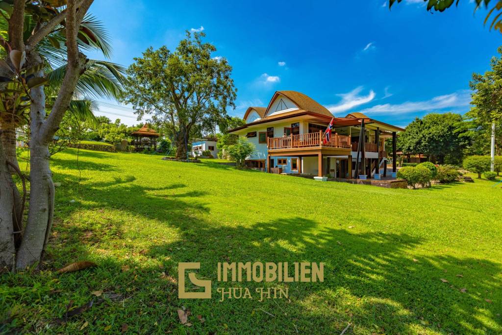 Amazing 5 Bedroom Luxury Villa on 4 Rai of Land