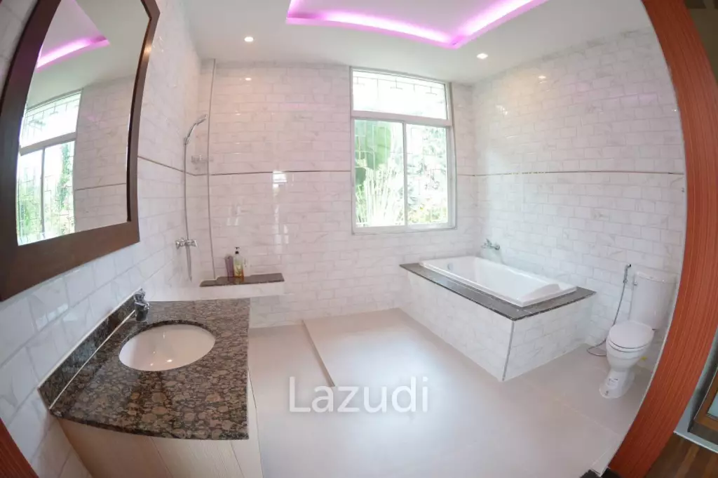 Tawanron Villa for Sale