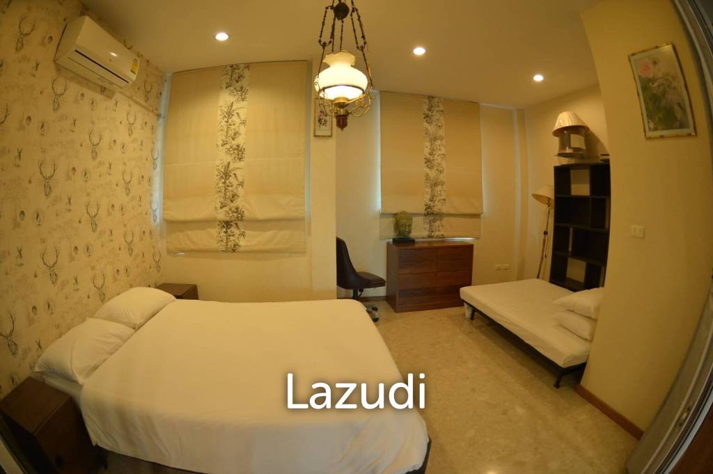 Tawanron Villa for Sale