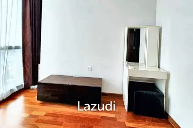 2 Bed 1 Bath 45 SQ.M Wish Signature Midtown Siam