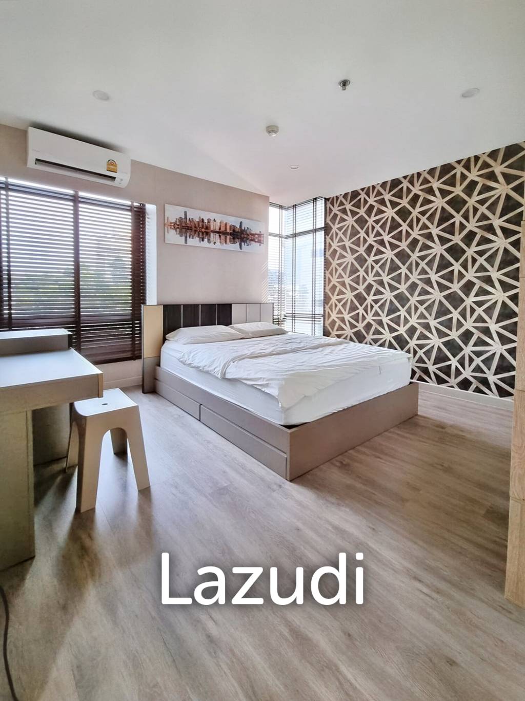 2 Bed 2 Bath 61 SQ.M Ideo Blucove Sukhumvit