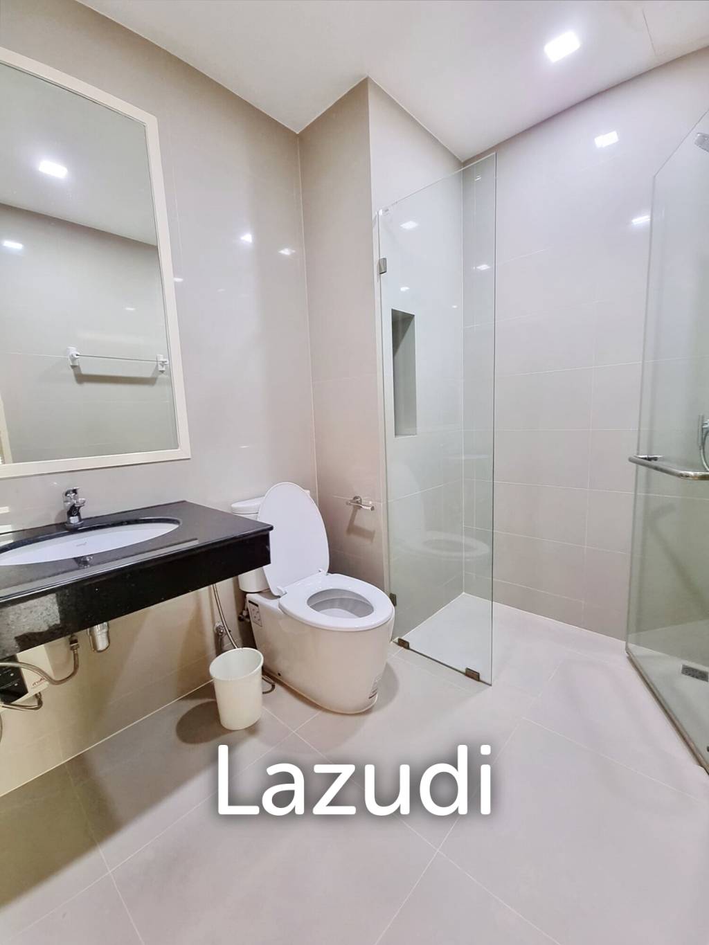 2 Bed 2 Bath 61 SQ.M Ideo Blucove Sukhumvit