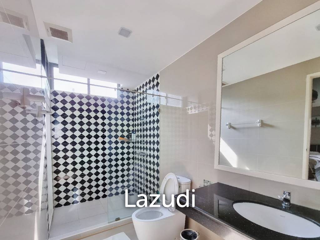 2 Bed 2 Bath 61 SQ.M Ideo Blucove Sukhumvit