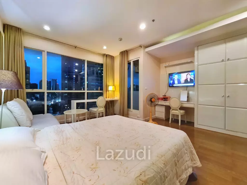 Studio 1 Bath 41 SQ.M The Address Chidlom