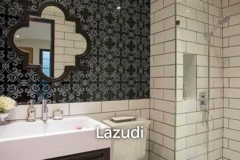 The Venetian Signature Resort Condo for Sale