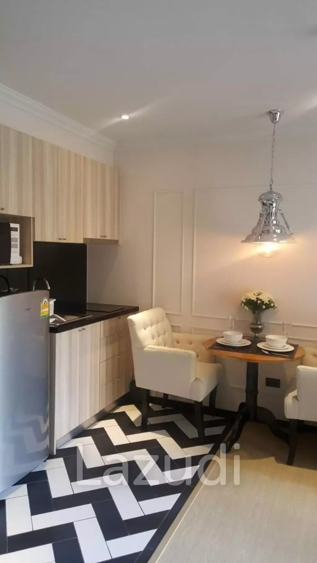 The Venetian Signature Resort Condo for Sale