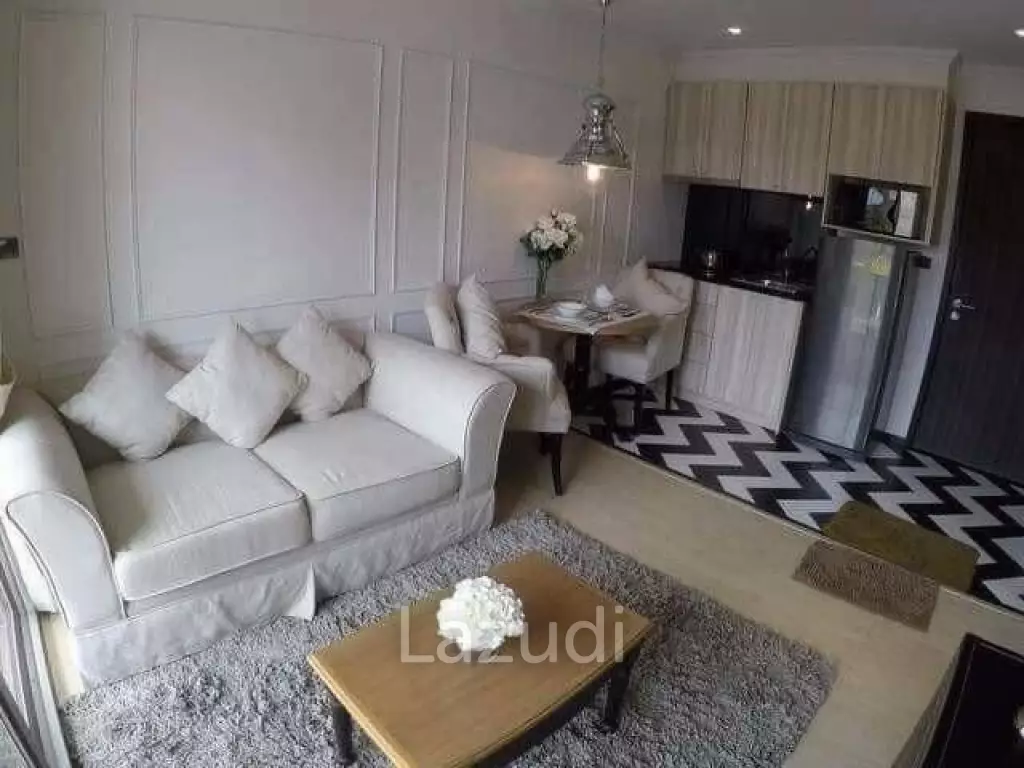 The Venetian Signature Resort Condo for Sale