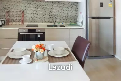 1 bed 1 bath 52 SQ.M The Room Sukhumvit 21