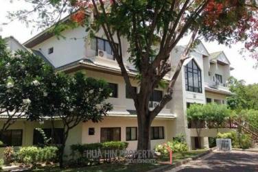 2 Bed Condo on Palm Hills Golf Course