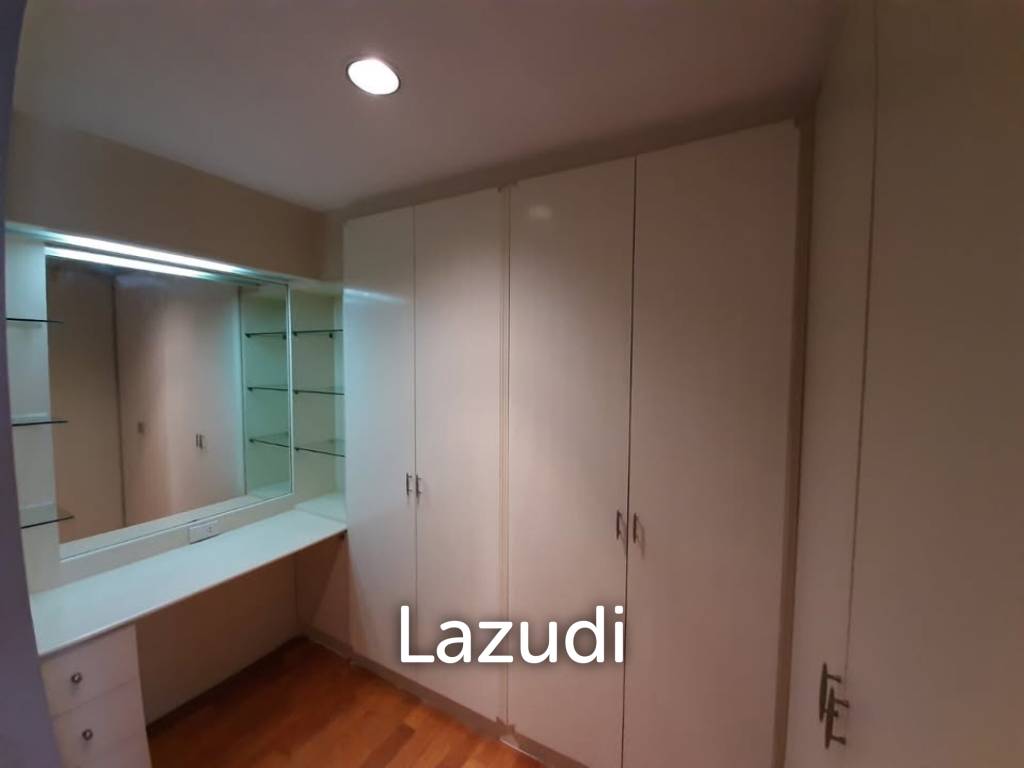 2 Bed 142 SQ.M. Supalai Place Sukhumvit 39