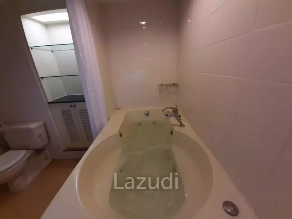 2 Bed 142 SQ.M. Supalai Place Sukhumvit 39