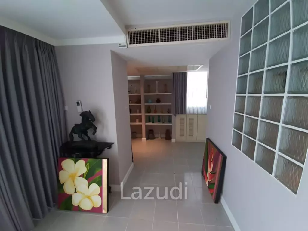 2 Bed 142 SQ.M. Supalai Place Sukhumvit 39