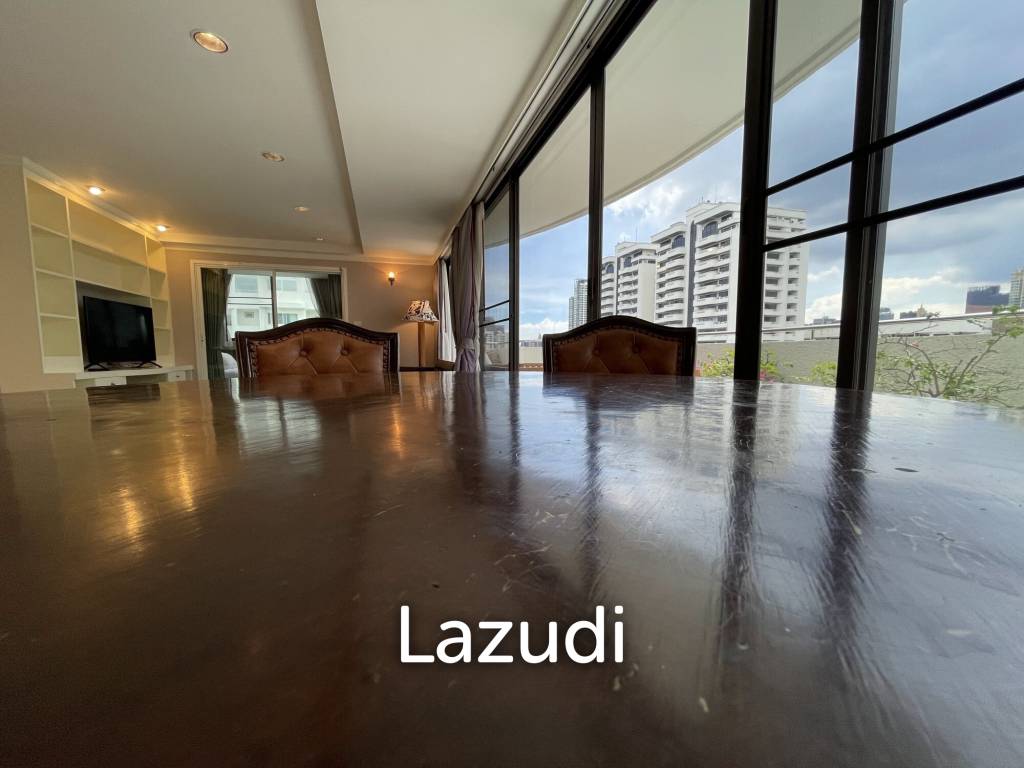 2 Bed 142 SQ.M. Supalai Place Sukhumvit 39