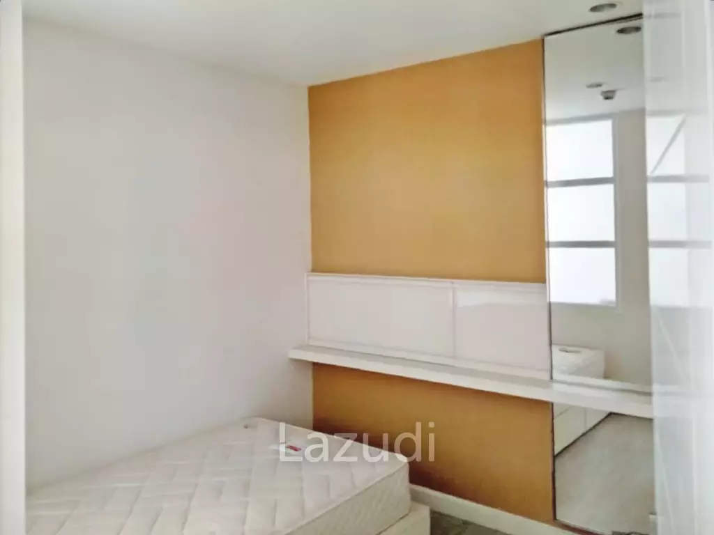 2 bed 2 bath 63.84 SQ.M The Bangkok Sathorn-Taksin