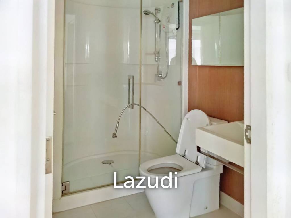 2 bed 2 bath 63.84 SQ.M The Bangkok Sathorn-Taksin