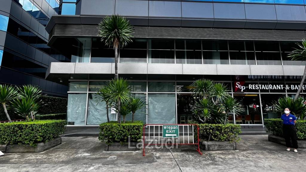 Retail Shop For Rent At Olympia Thai Tower