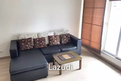 2 bed 2 bath 65 SQ.M life @ sathorn 10