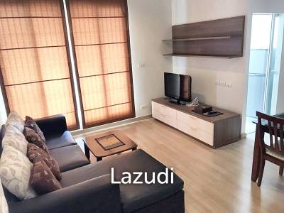 2 bed 2 bath 65 SQ.M life @ sathorn 10