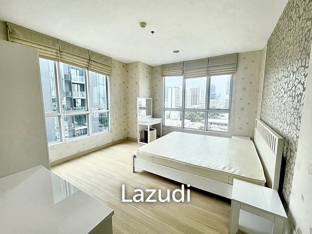 2 bed 2 bath 65 SQ.M life @ sathorn 10