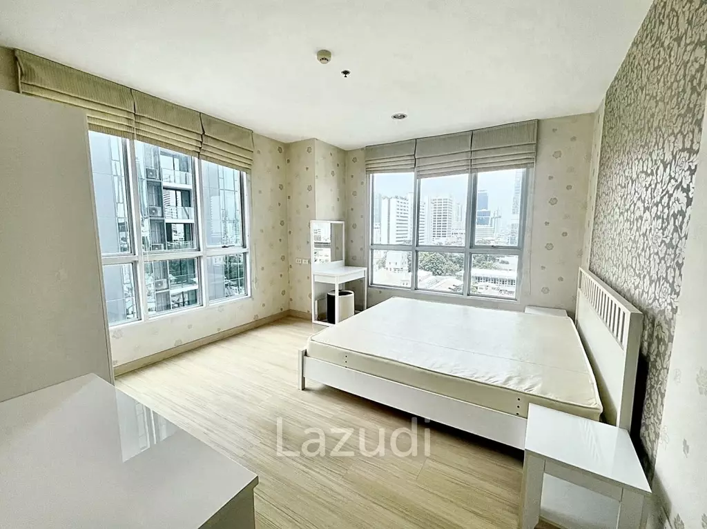 2 bed 2 bath 65 SQ.M life @ sathorn 10