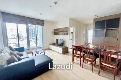 2 bed 2 bath 65 SQ.M life @ sathorn 10
