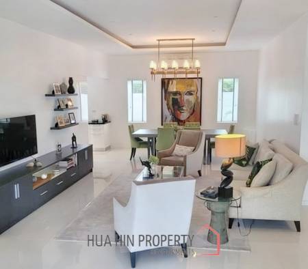 ARIA HUA HIN : 3 bed pool villa