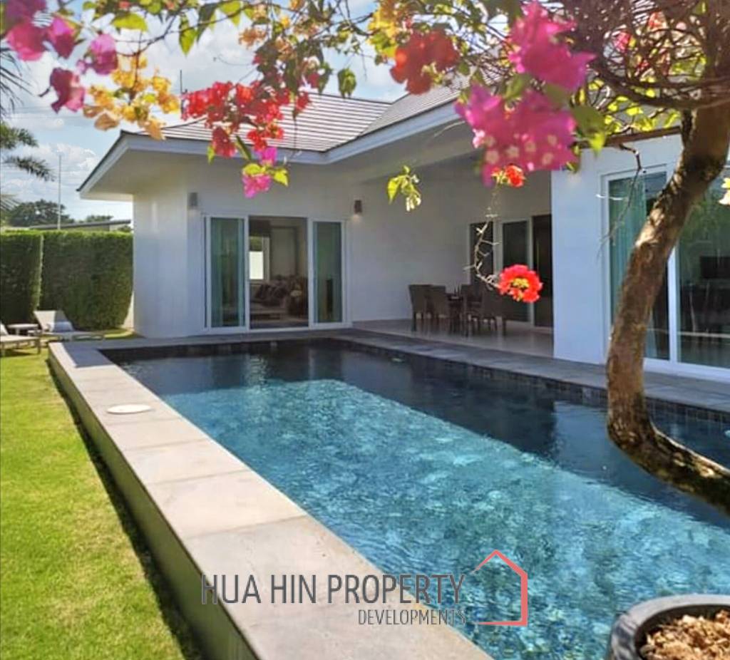 ARIA HUA HIN : 3 bed pool villa