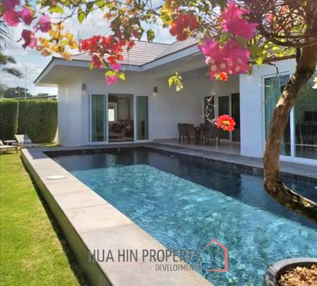 ARIA HUA HIN : 3 bed pool villa