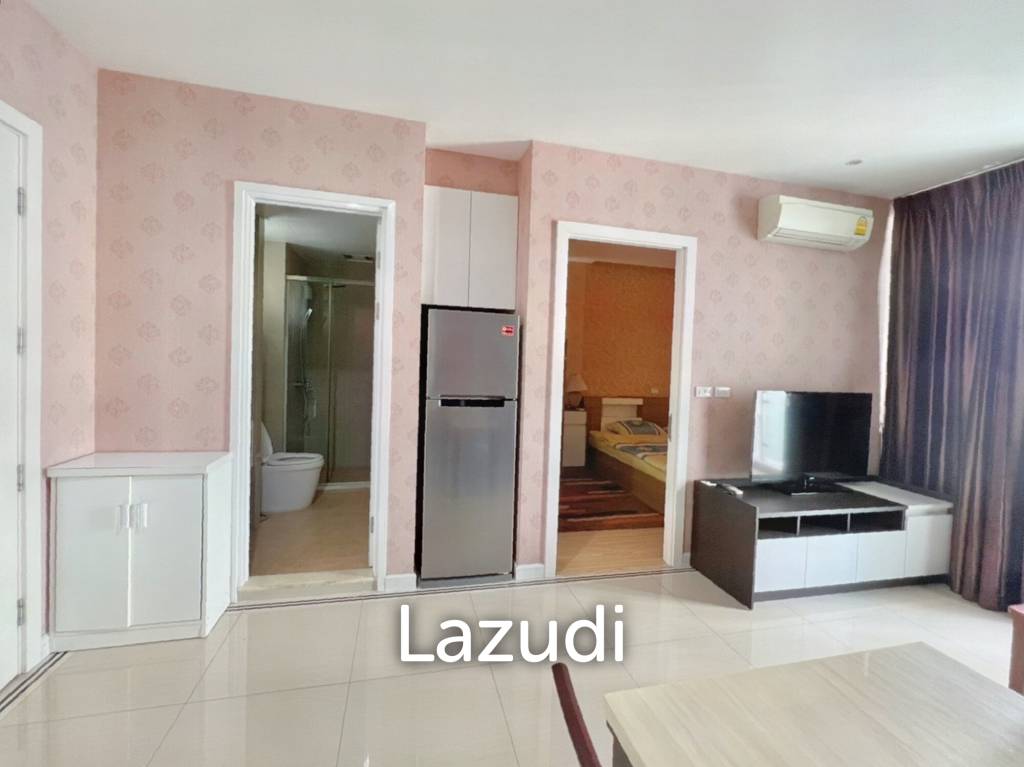 1 bed 1 bath 39 SQ.M T.C. Green Condominium