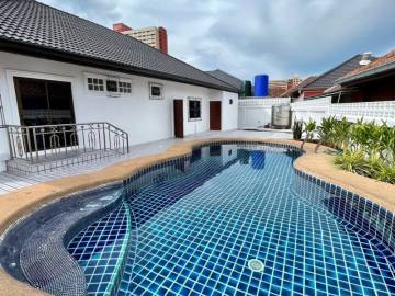 Pool Villa for Rent in Thepprasit, Pattaya