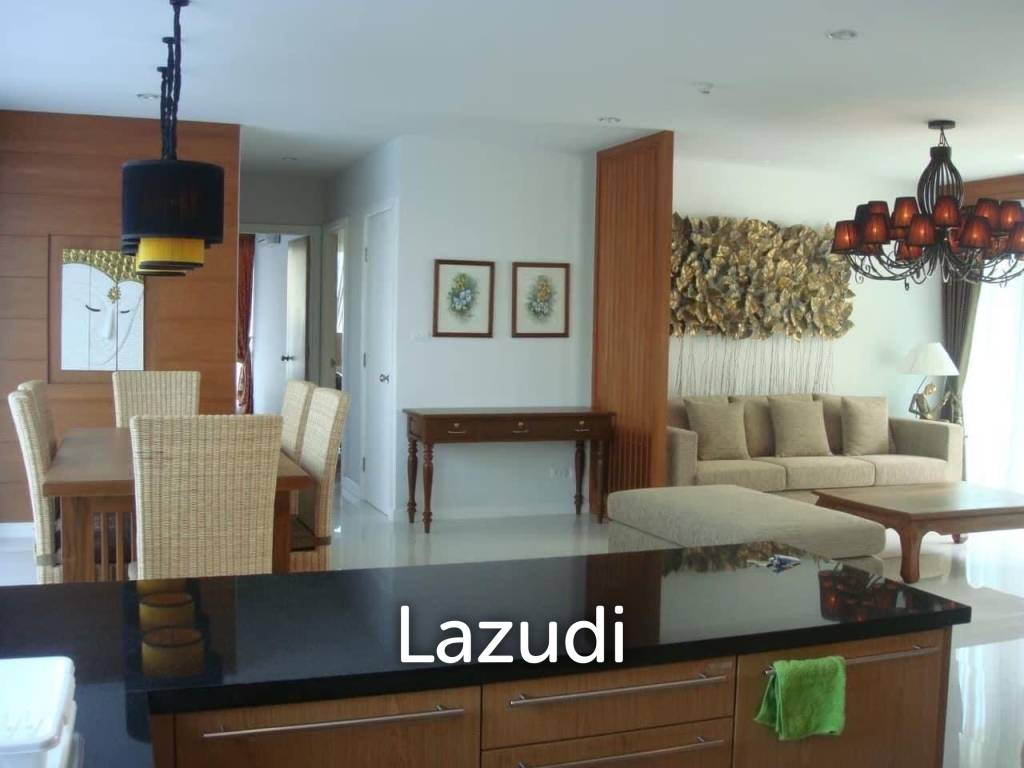 THE BREEZE CONDO : 3 bed near the beach