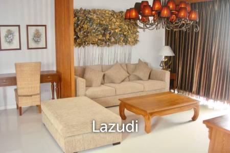 THE BREEZE CONDO : 3 bed near the beach