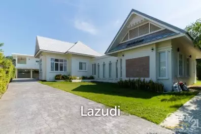 SEA BREEZE VILLAS: Well Constructed Pool Villa