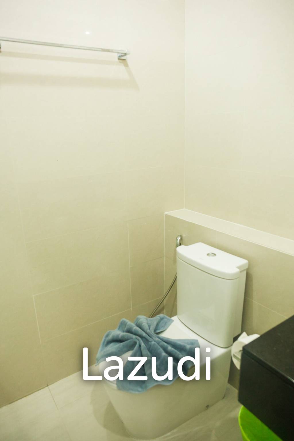 4 Bed 4 Bath 190.15 SQ.M. The Bay Condominium