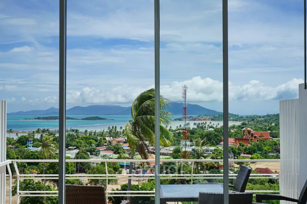 4 Bed 4 Bath 190.15 SQ.M. The Bay Condominium