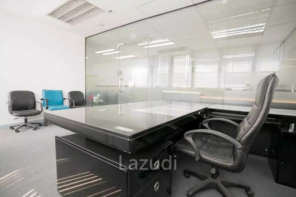 Office 403 SQ.M. at Chamnan Phenjati Business Center
