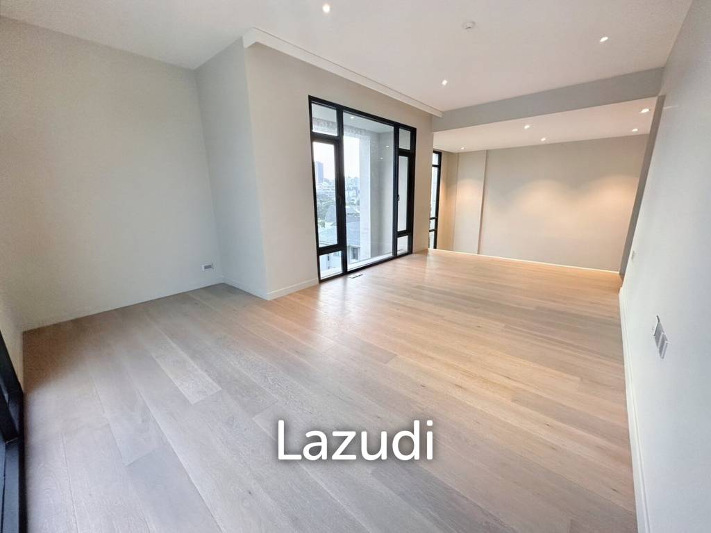 2 bed 2 bath 159 SQ.M Nivati Thonglor 23