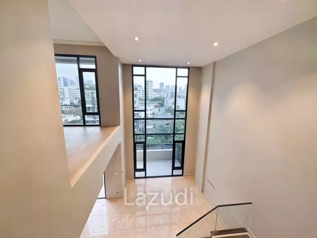 2 bed 2 bath 159 SQ.M Nivati Thonglor 23