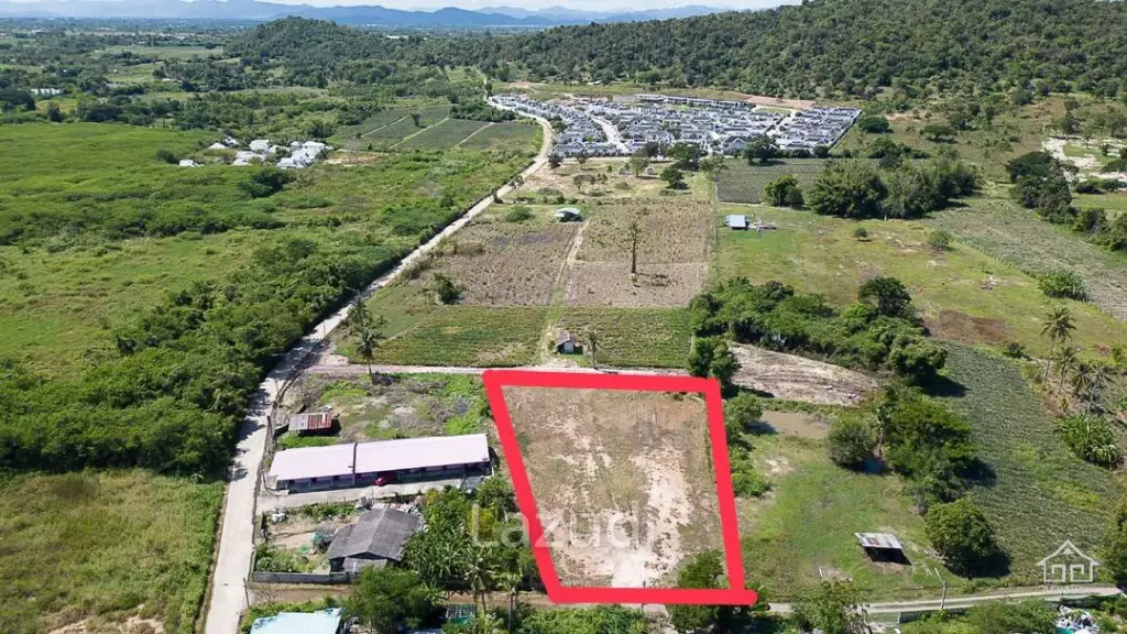 2.67 Rai land for sale in Soi 102