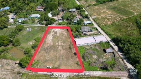 2.73 Rai land for sale in Soi 102 2.73 Rai land for sale in Soi 102