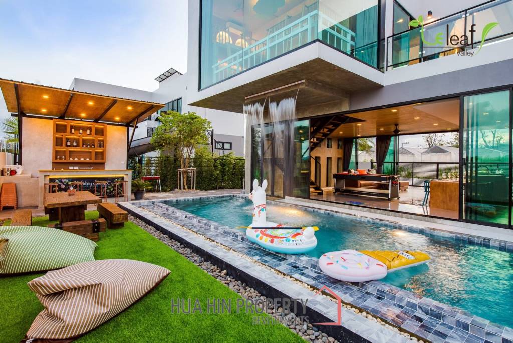 Modern Pool Villa with Outdoor Slide in Leleaf Sea Beach Pak Nam Pran