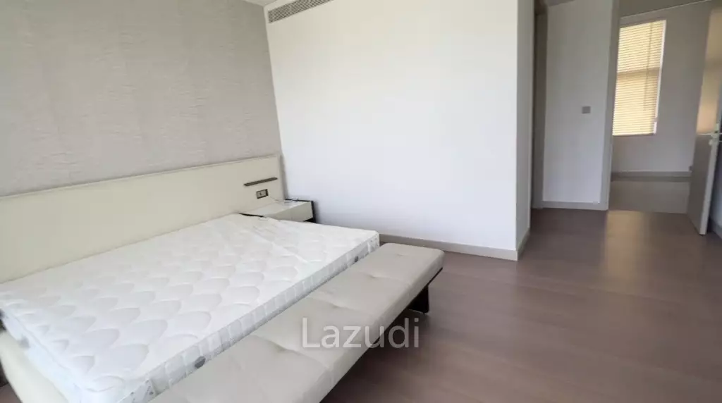 5 Bed 6 Bath 600 SQ.M Glory Village Pattaya