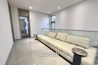 5 Bed 6 Bath 650 SQ.M Glory Village Pattaya