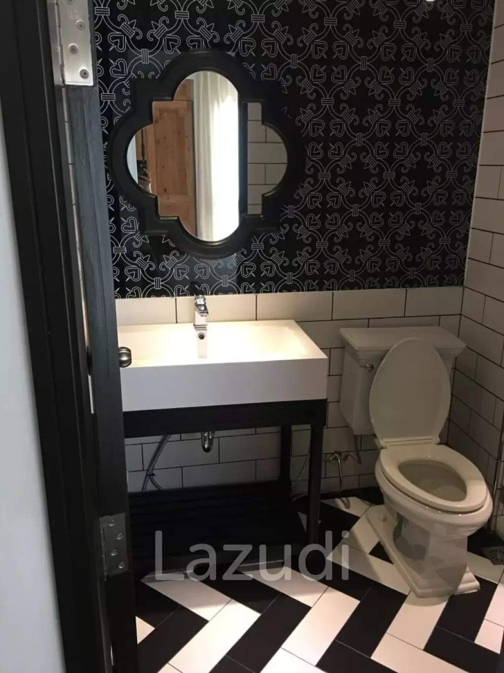 The Venetian Condo Resort Pattaya for Sale