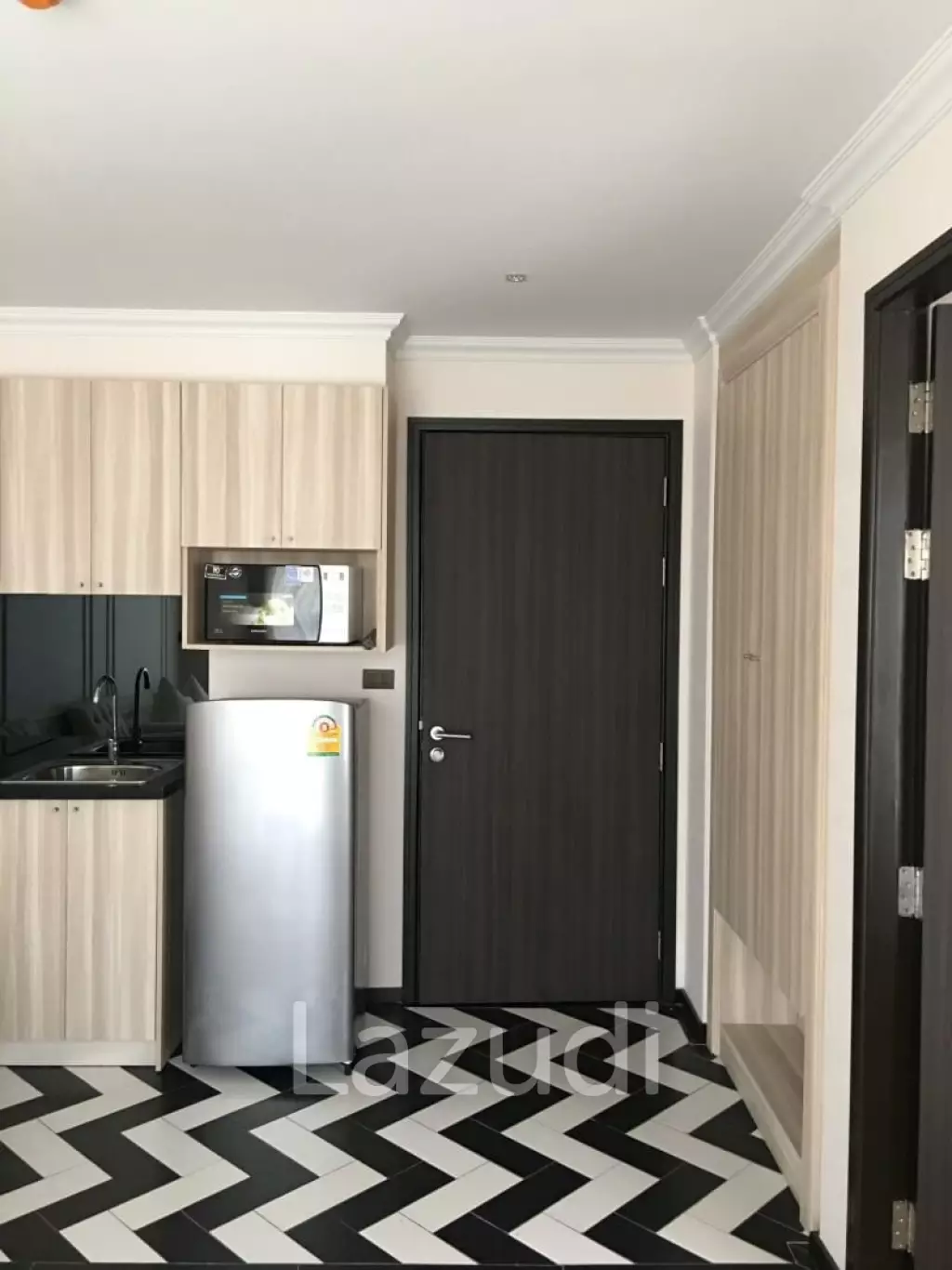 The Venetian Condo Resort Pattaya for Sale