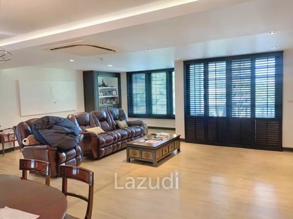 3 Bed 3 Bath 157 SQ.M. Baan Chan Condominium