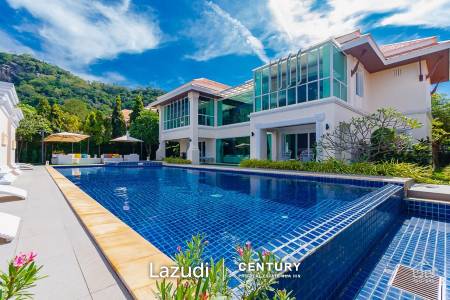 ROYAL MOUNTAIN VILLA : Stunning mountain view 4 Bed Pool Villa in Khao Tao